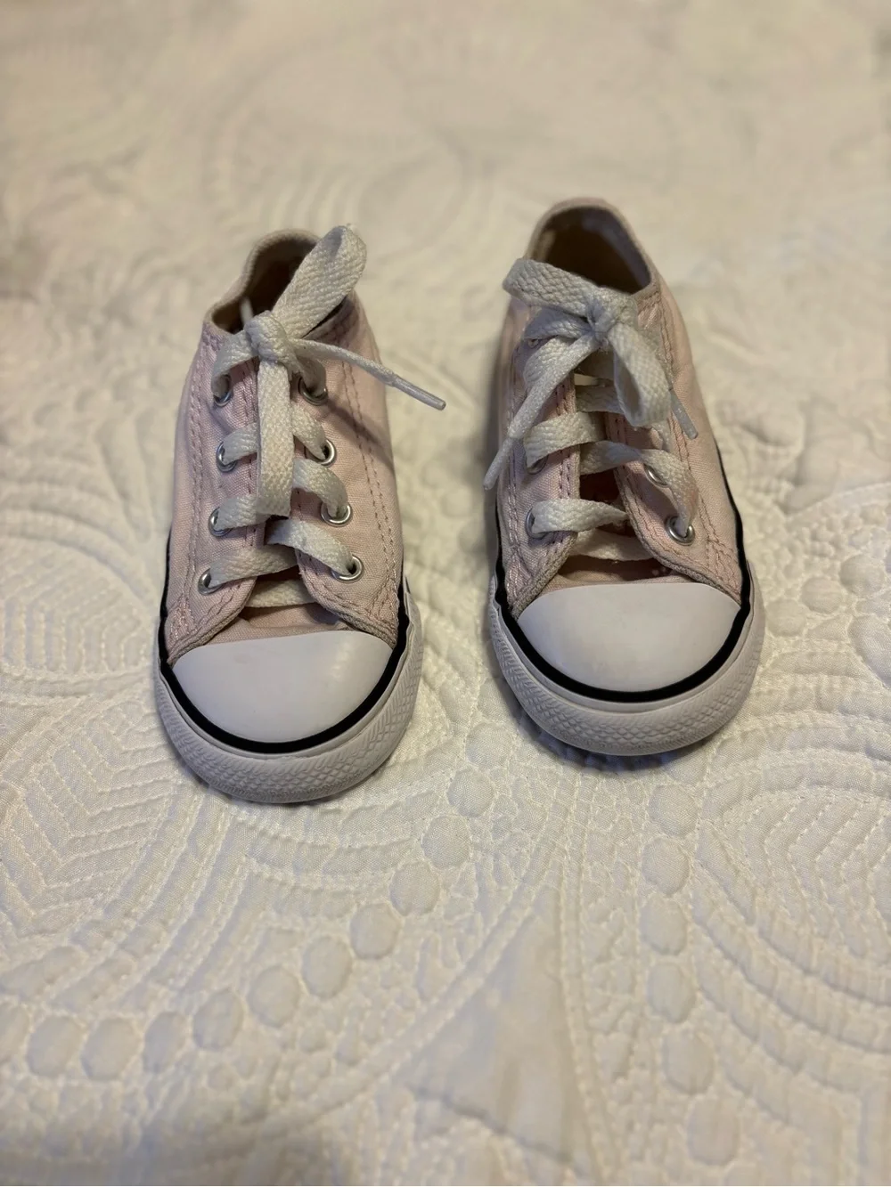 Converse Chuck Taylor Toddler 7 Pink Low Top Sneakers Classic Canvas Lace-up‎
